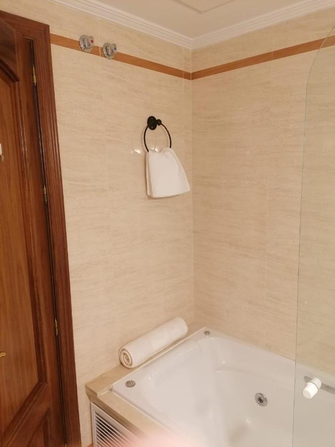 Apartament Habitat Centro Ave Kordoba Zewnętrze zdjęcie